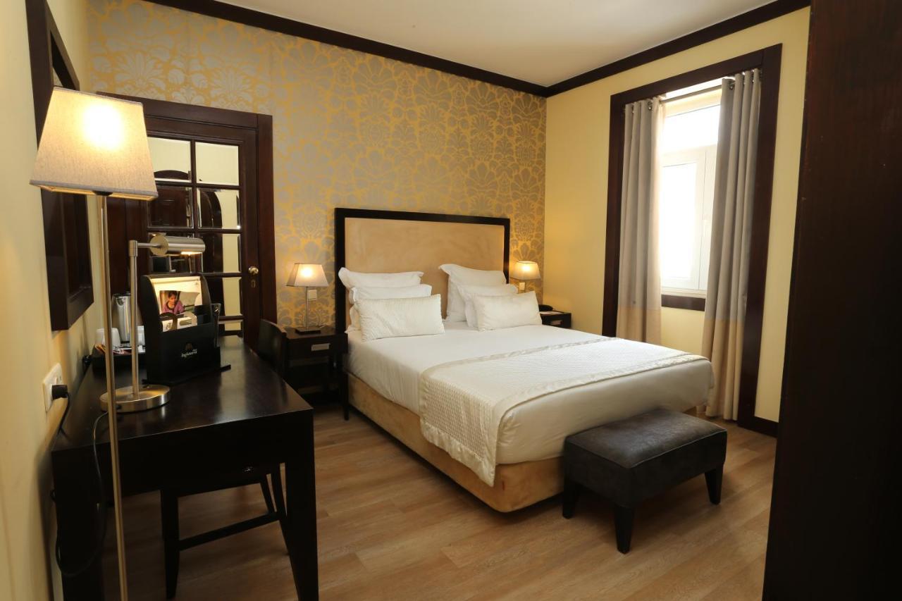 Hotel Inglaterra - Charme & Boutique Estoril Bagian luar foto