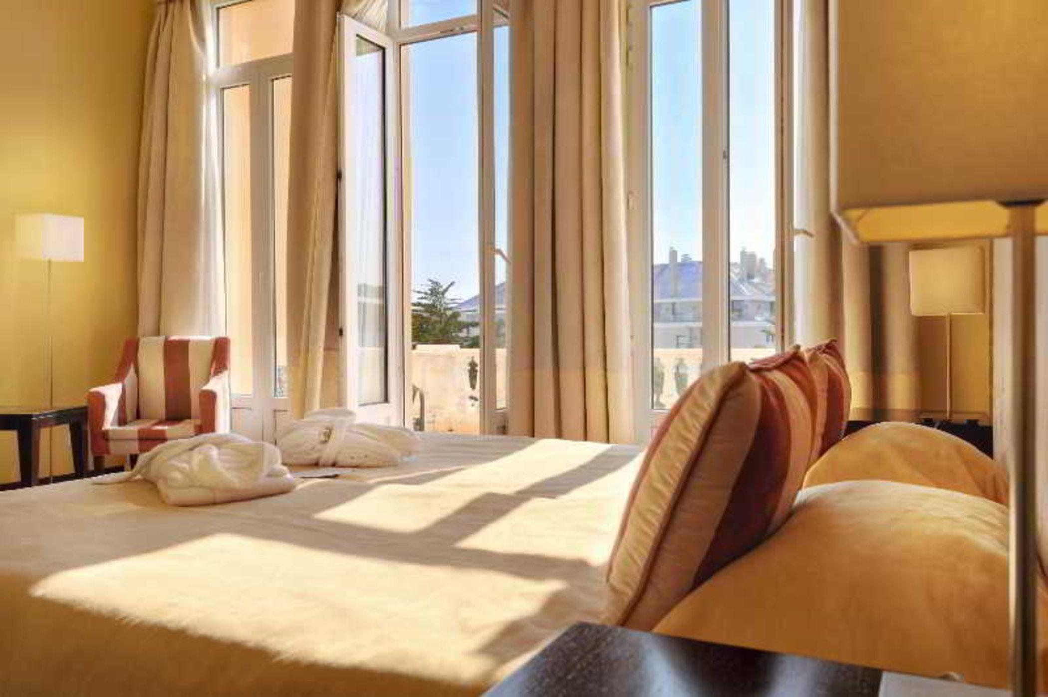 Hotel Inglaterra - Charme & Boutique Estoril Bagian luar foto