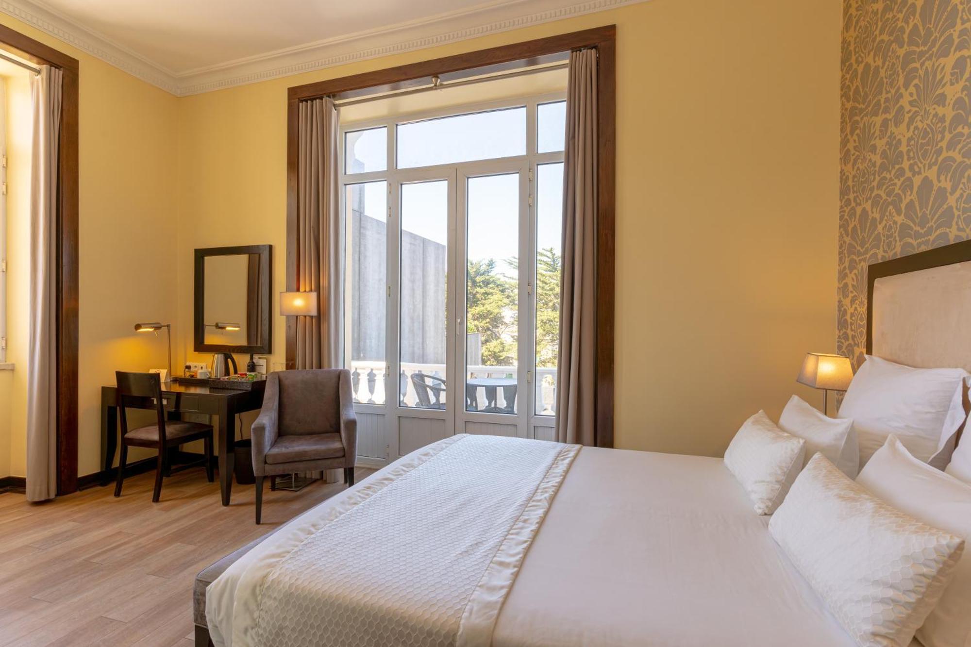 Hotel Inglaterra - Charme & Boutique Estoril Bagian luar foto
